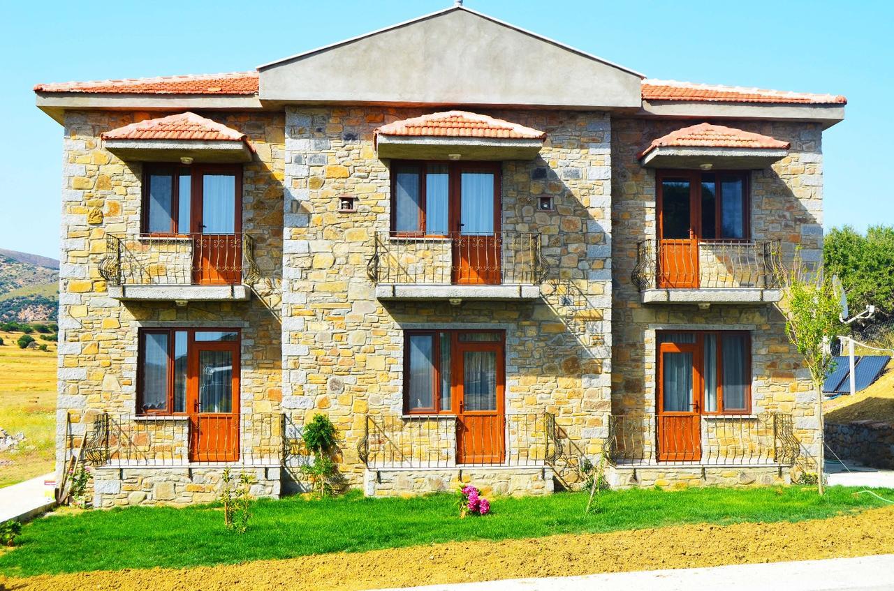 Laz Koyu Pansiyon İmroz Exterior foto