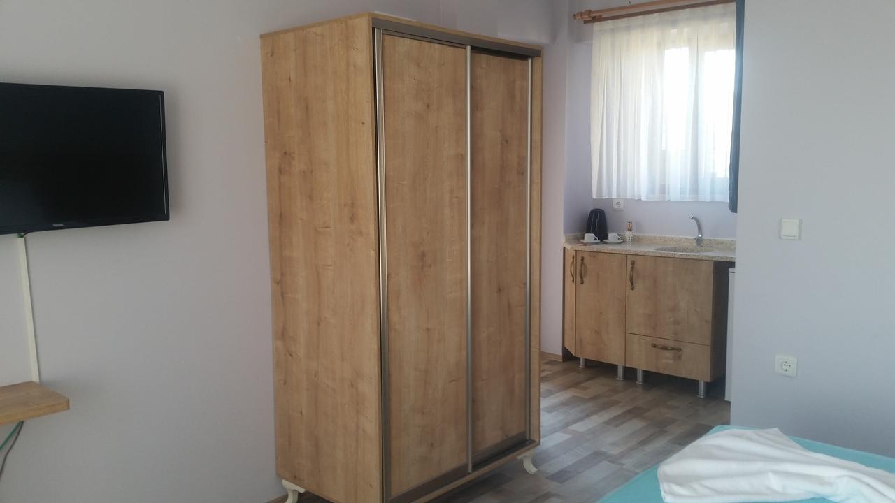 Laz Koyu Pansiyon İmroz Exterior foto